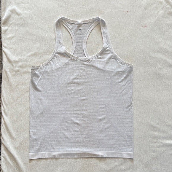 Swiftly Tech Racerback Tank Top - Picture 3 of 8